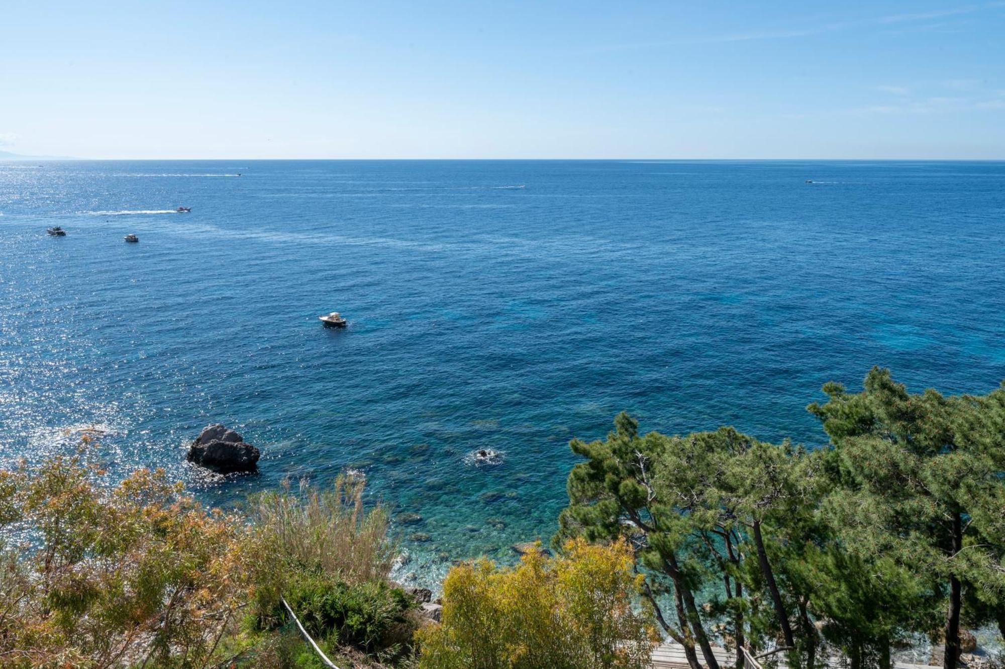 Camping Villaggio Nettuno Nerano Buitenkant foto