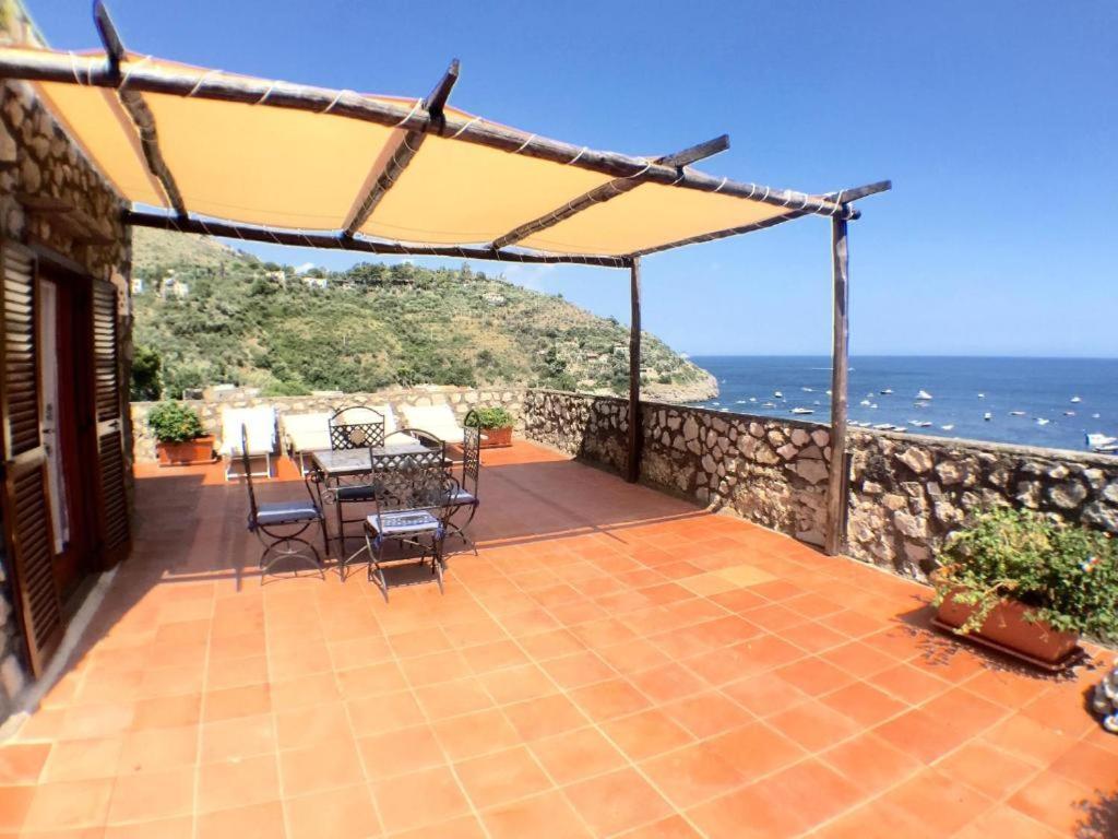 Camping Villaggio Nettuno Nerano Buitenkant foto