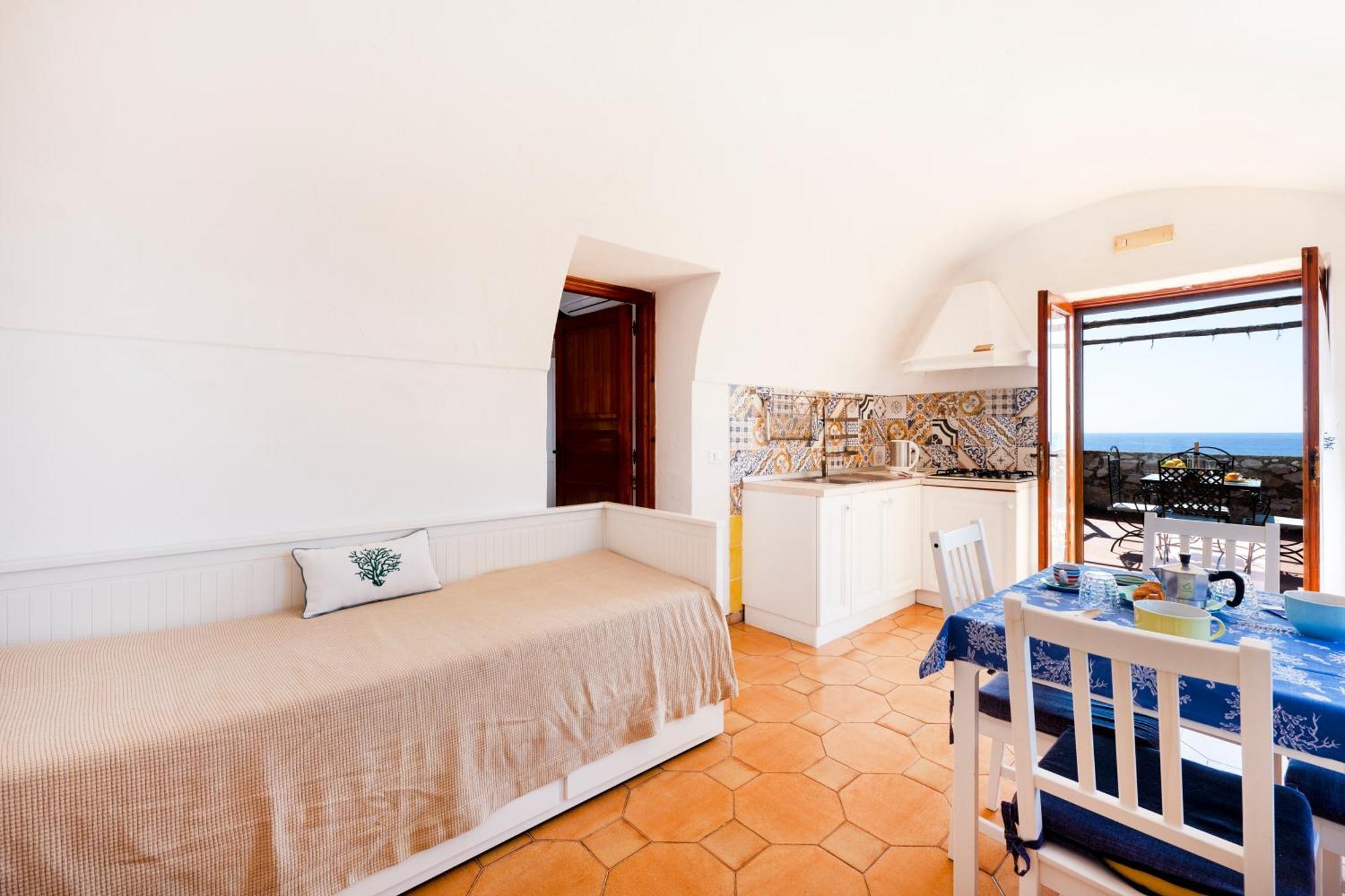 Camping Villaggio Nettuno Nerano Buitenkant foto